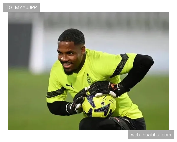 官方确认：AC米兰门将迈尼昂成功接受膝盖手术，赛季报销